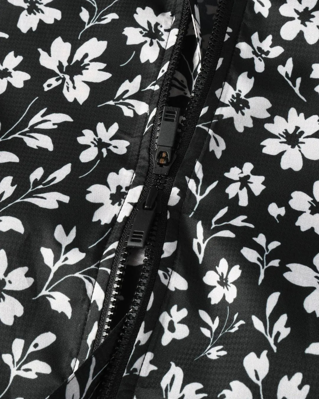 Stop The Wind Cycling Vest - Black Floral Maze