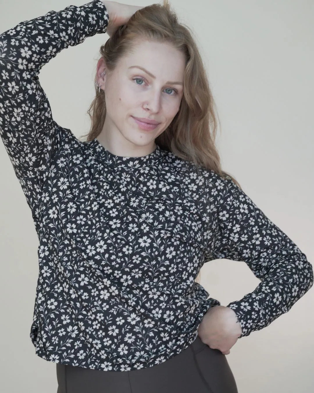 Gravel Long-Sleeve Mesh Tee - Black Floral Maze