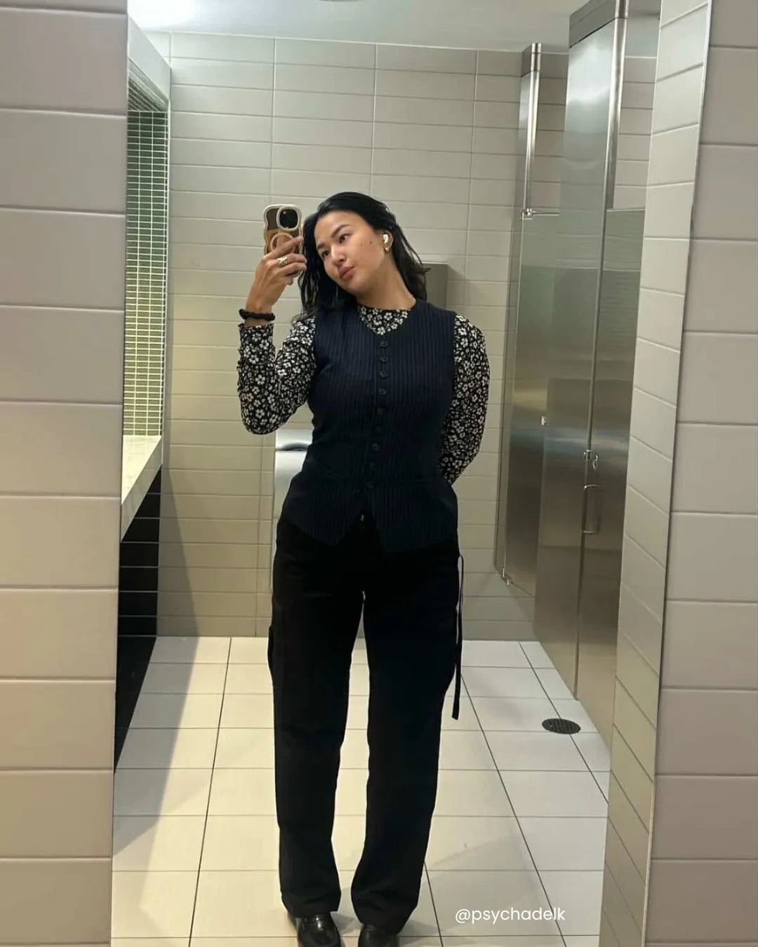 Gravel Long-Sleeve Mesh Tee - Black Floral Maze