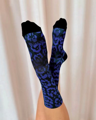 Performance Crew Socks - Iris Leopard