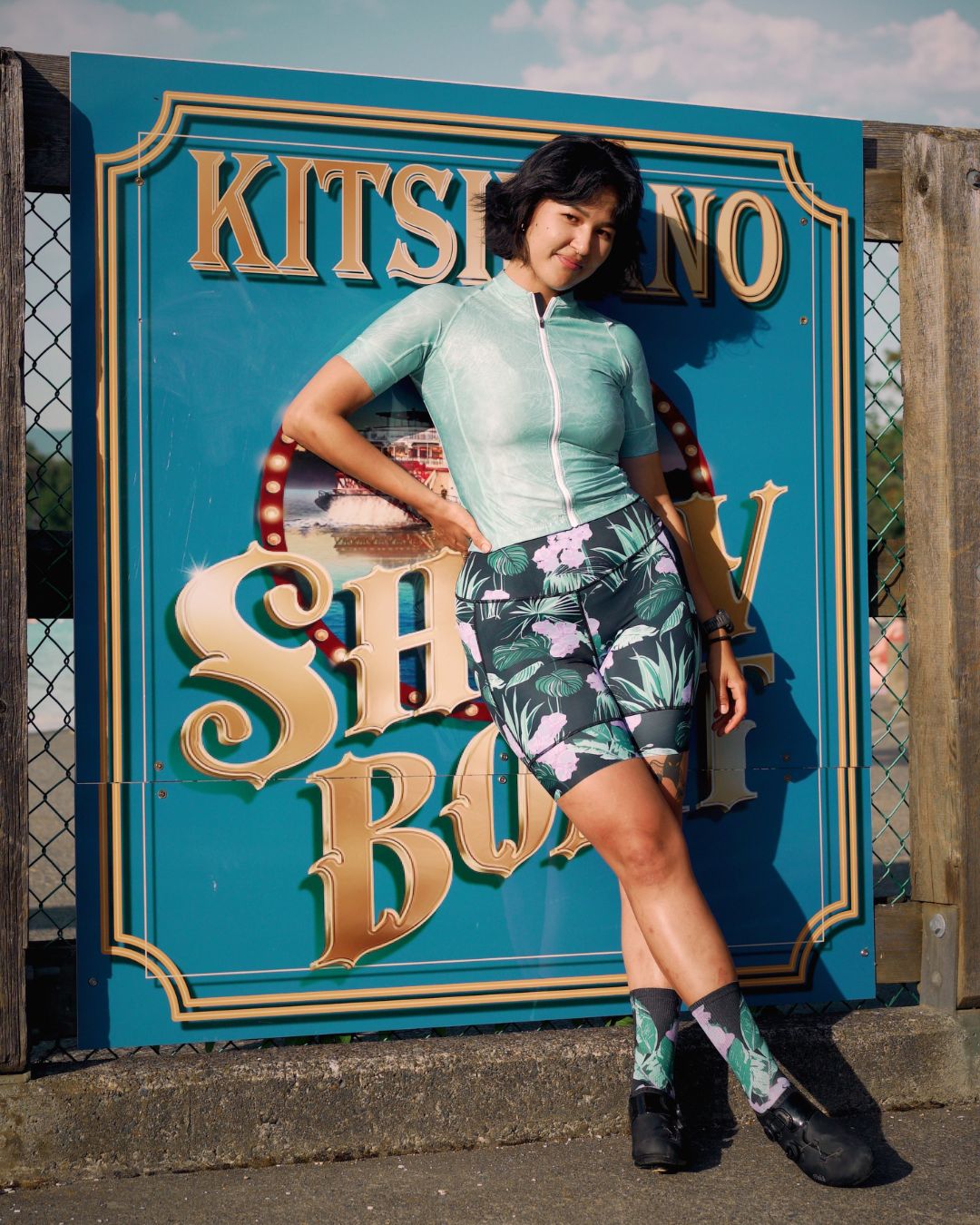 Performance Short - Midnight Lavender Tropical