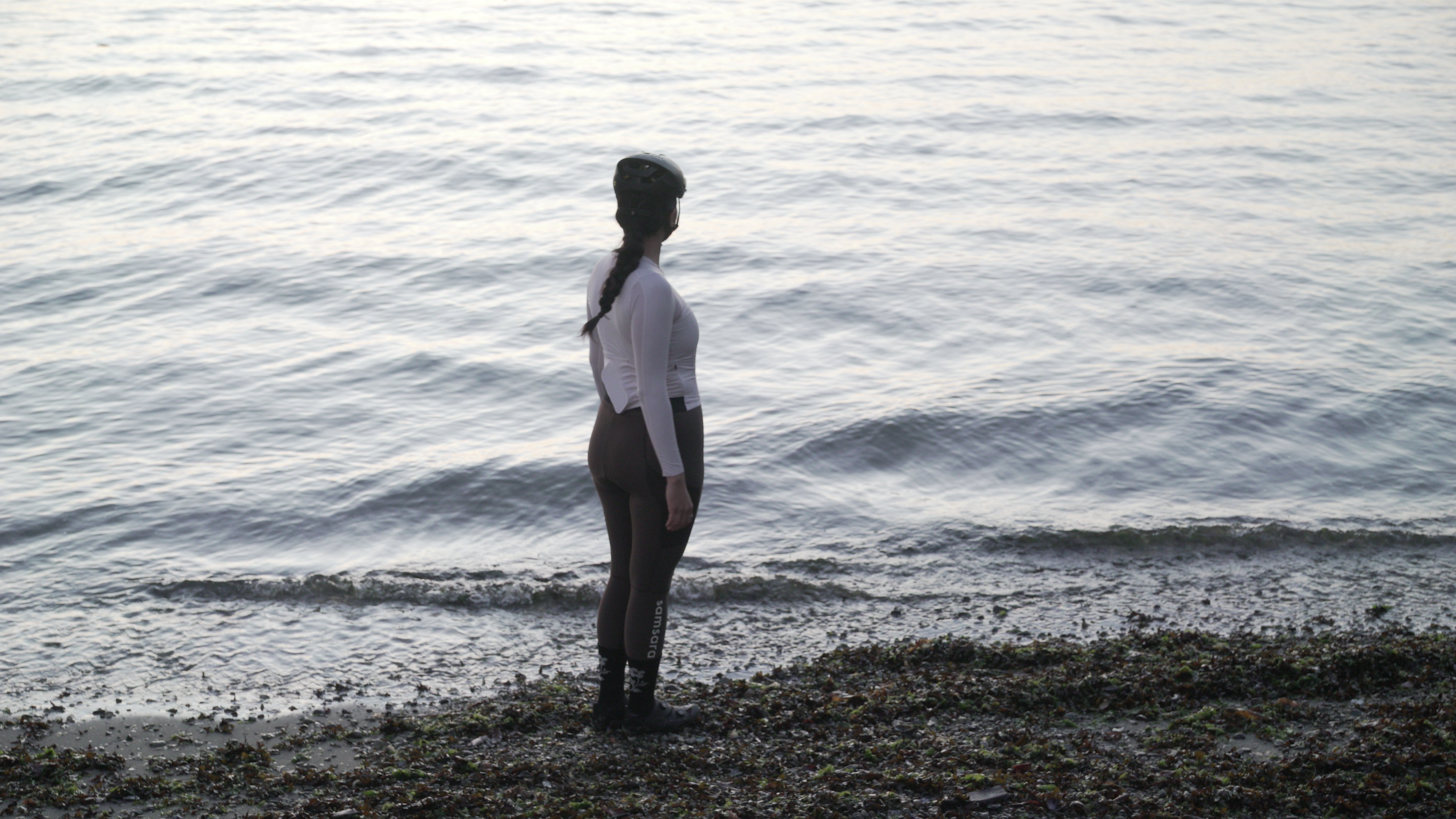 Samsara_Fall_Kit_Kitsilano_Beach.jpg