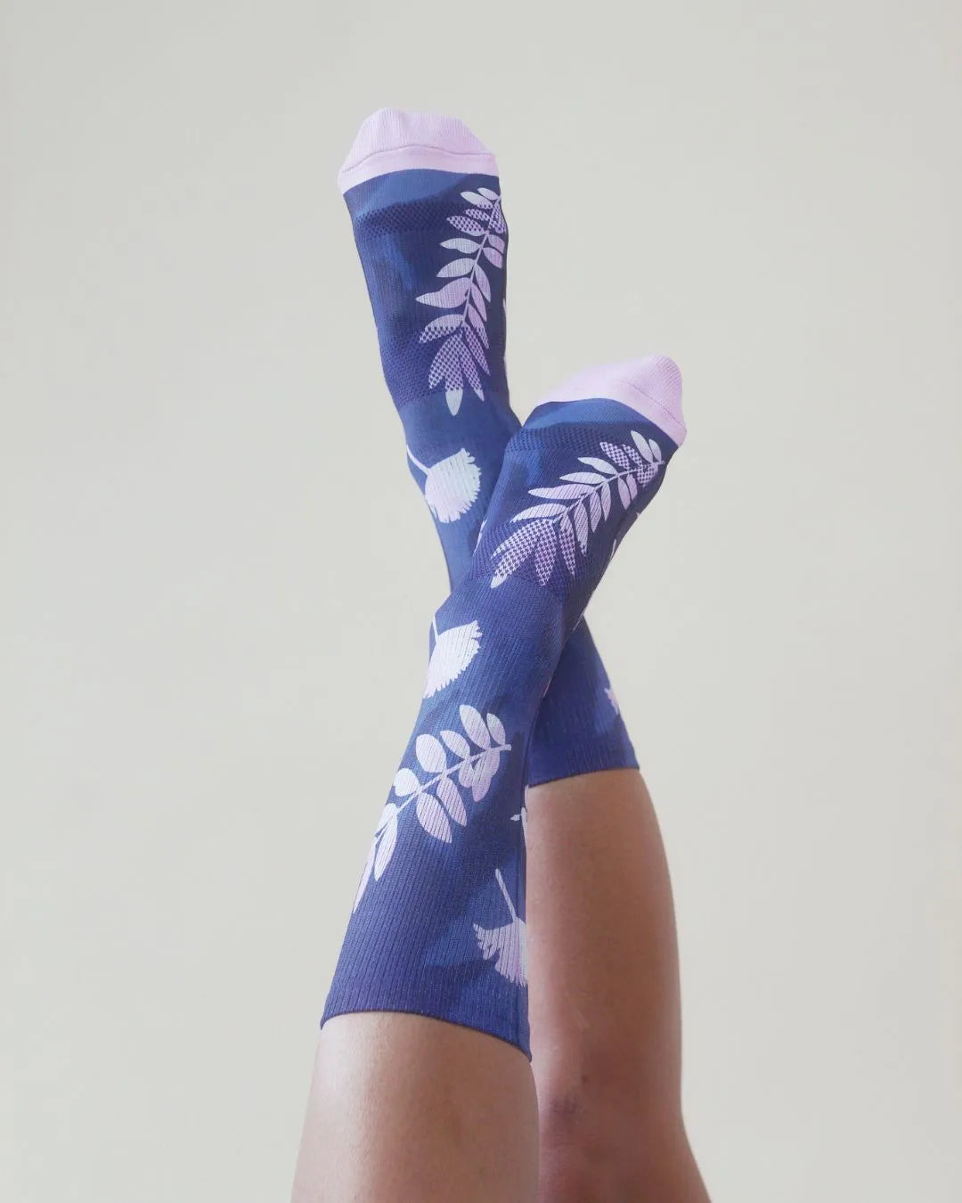 Performance Crew Socks - Twilight Bloom, Socks, Samsara Cycle, Socks