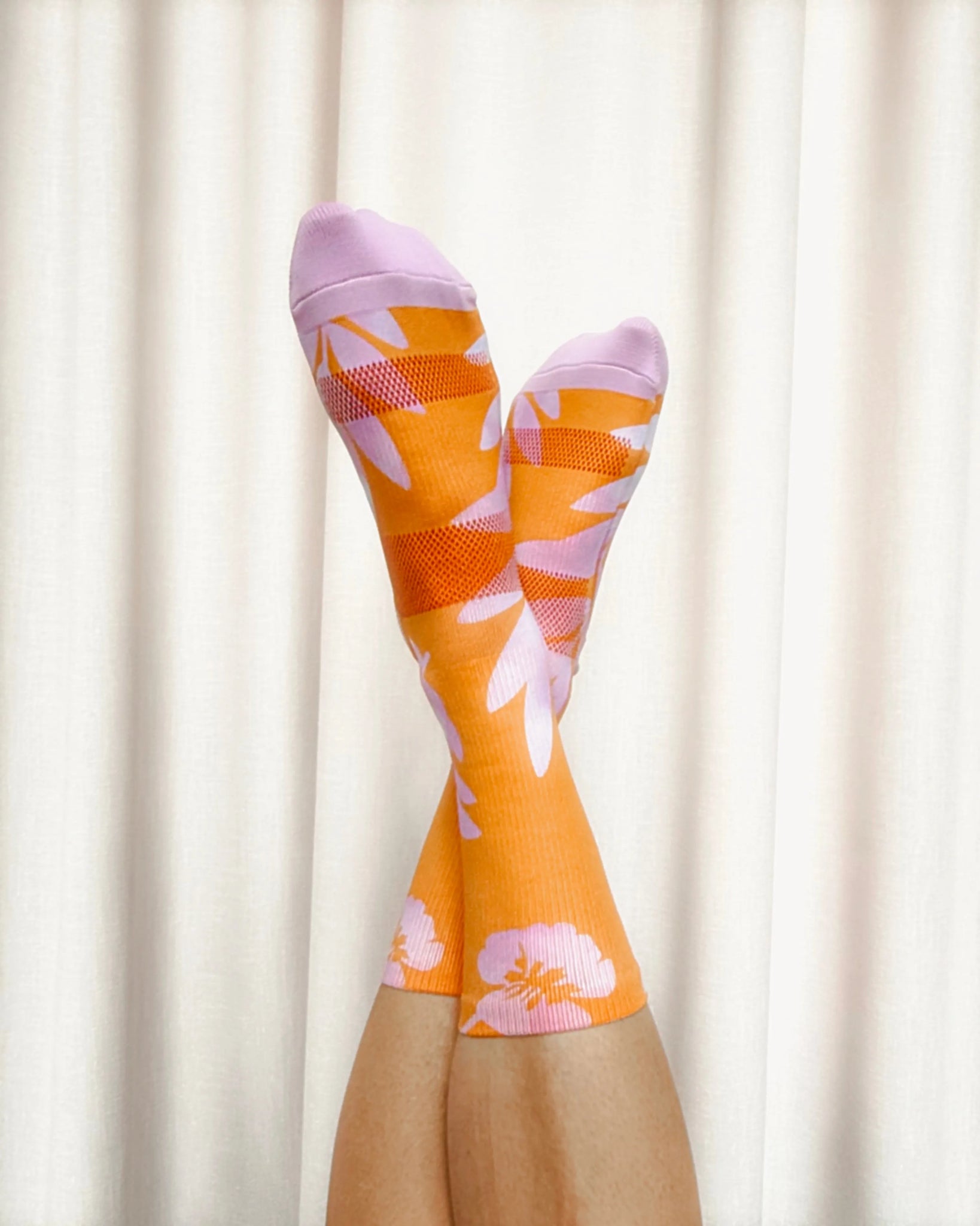 FLOWER POWER - Fleur de Socks - New Orleans Cycling Socks (EU Size 38-44 FLOWER POWER - Fleur de Socks - New Orleans Cycling Socks (EU Size 38-44